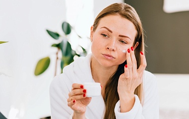 Нужен ли увлажняющий крем при акне